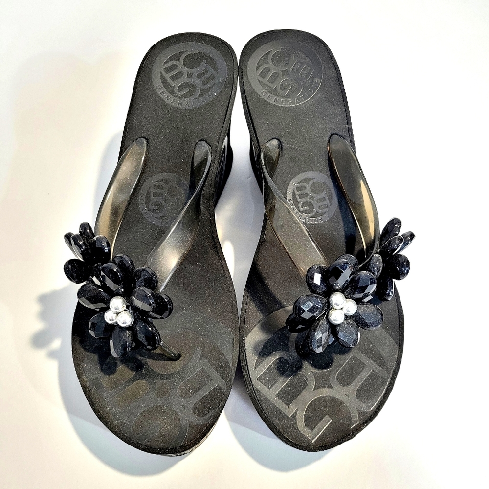 BCBG GE Heel Wedge Flip Flop - Black - Size 9